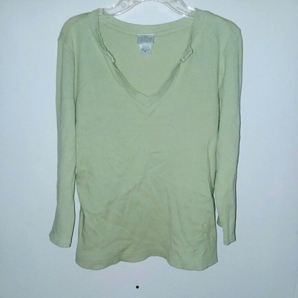 Pale green top - Picture 1 of 3
